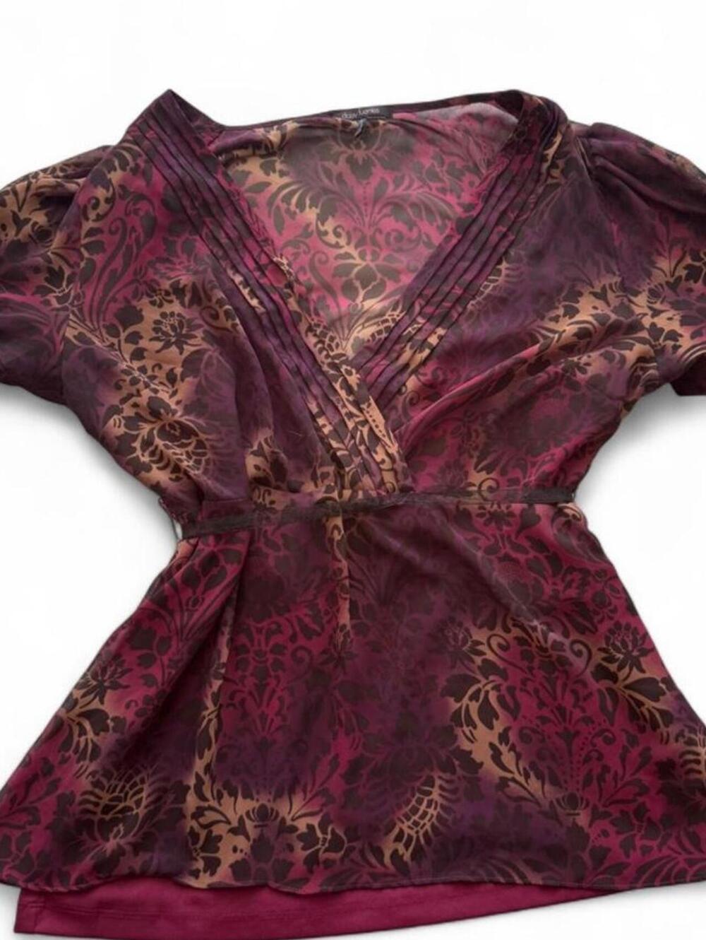 Daisy Fuentes Sheer Floral Empire Waist Blouse with Cami - Picture 4 of 8
